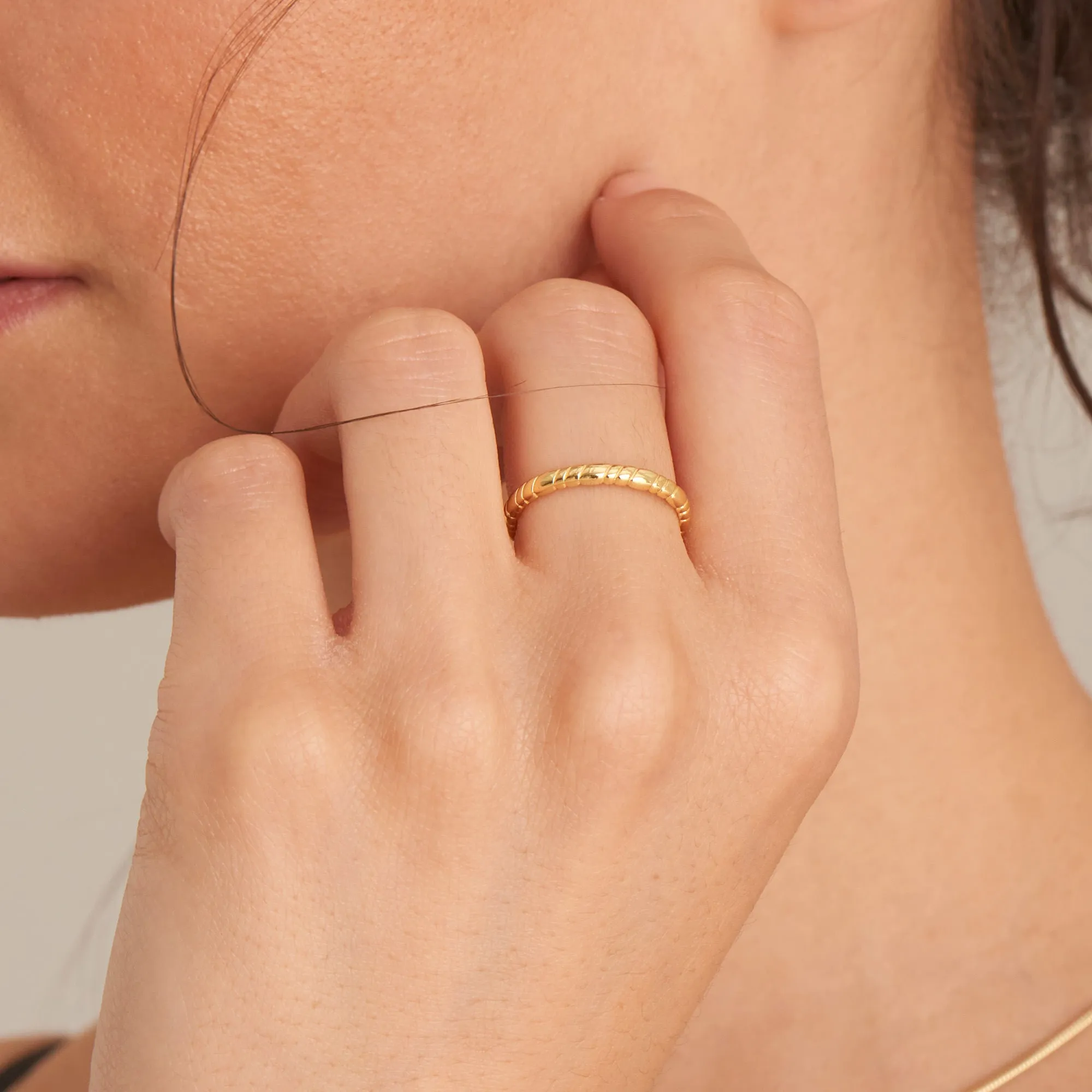 Ania Haie Gold Smooth Twist Thin Band Ring