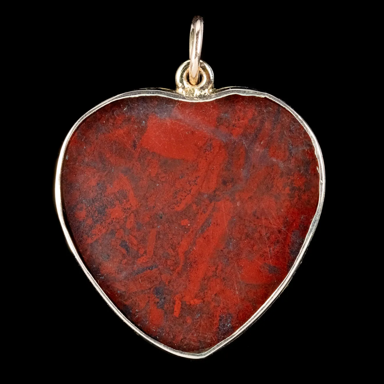 Antique Victorian Agate Heart Pendant 18ct Gold Circa 1890