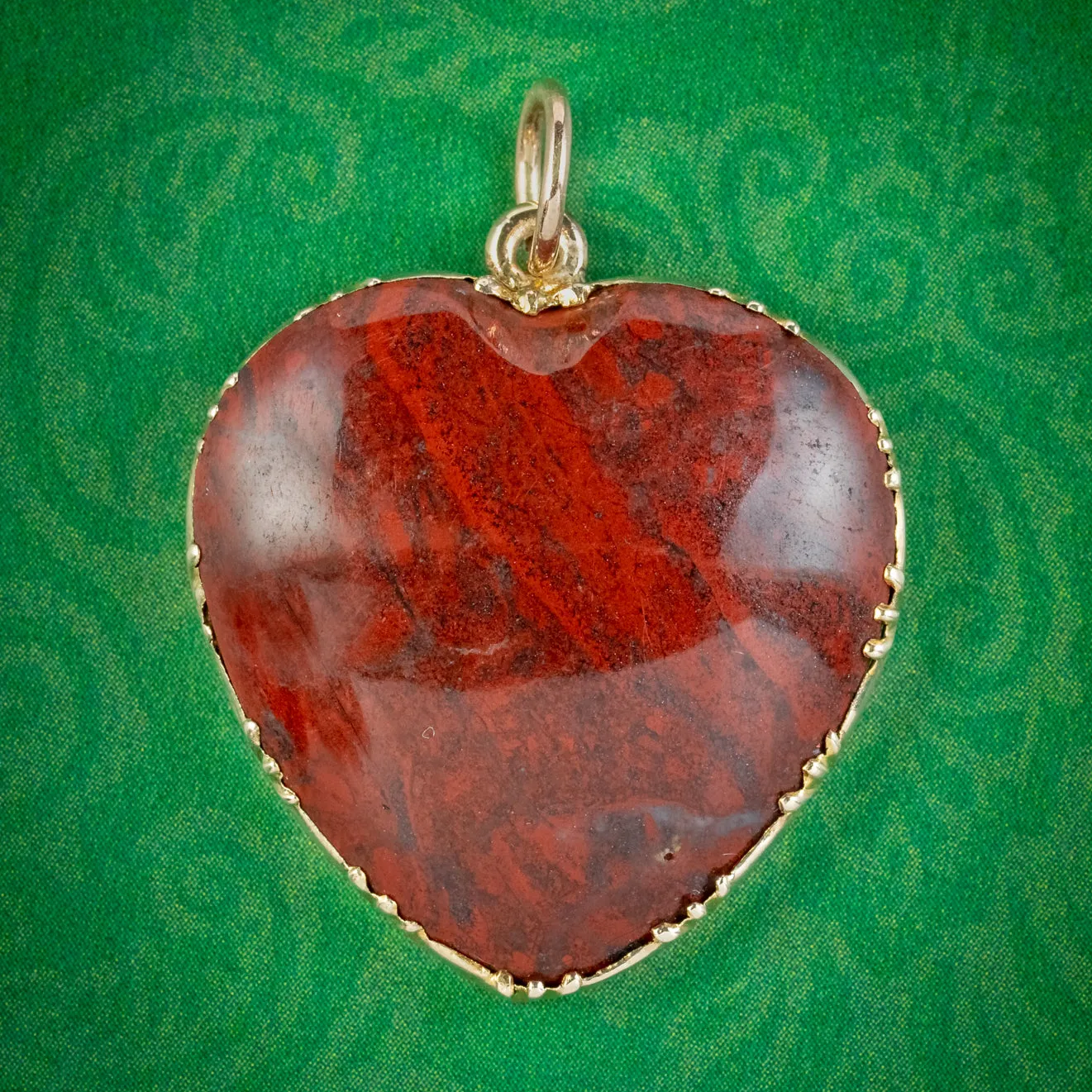 Antique Victorian Agate Heart Pendant 18ct Gold Circa 1890