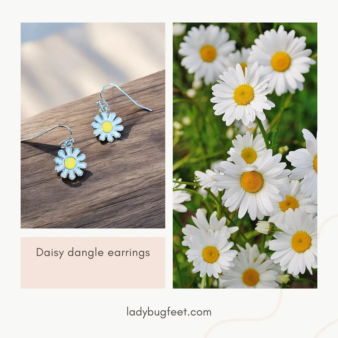 Daisy dangle earrings