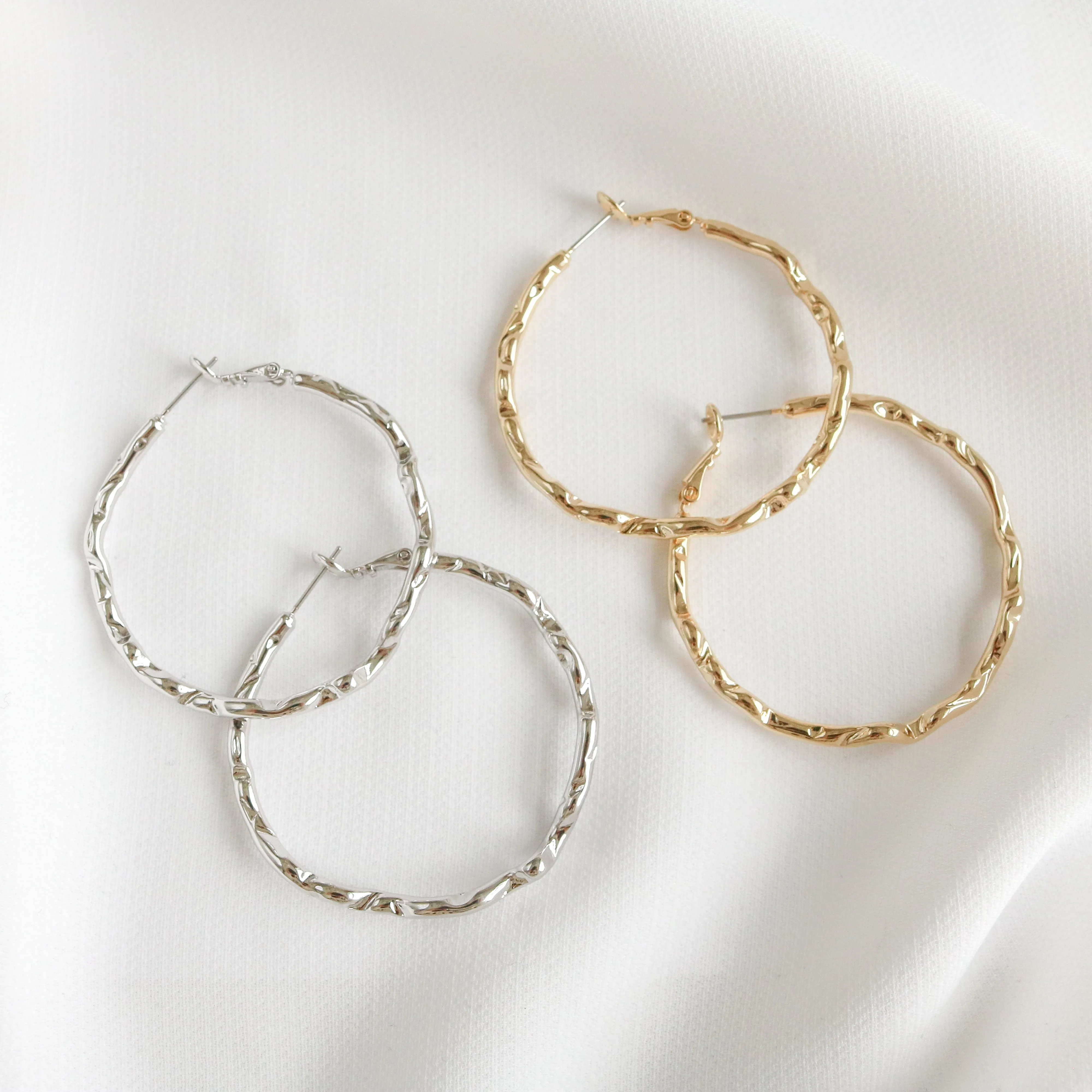 Lola Hoop Earrings