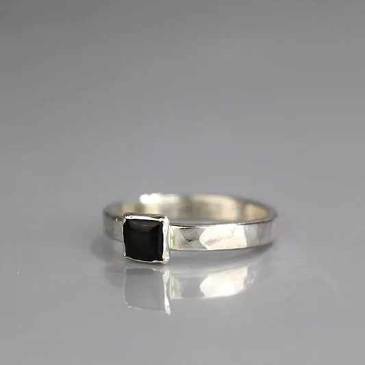 Mens Silver 6mm Onyx Ring