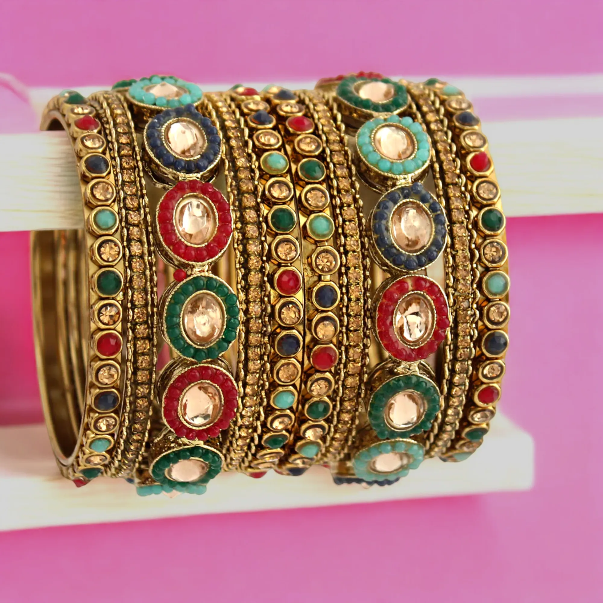 Mirrored Kundan Engagement Chura Bangles Jewellery, Bollywood Bangles Jewellery Set, Celebrity Jewelry, Rajsthani Chura Jewelry, Kundan Chura Jewellery Set, Kundan Bangles Set, Pearl Chura