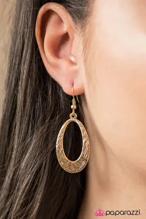 Paparazzi Earring ~ Be The Light - Gold