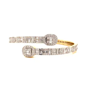 Rounded Baguette Diamond Bangle